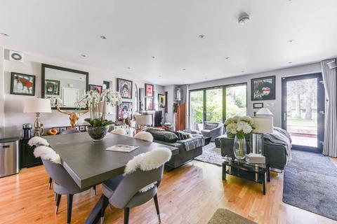 2 bedroom flat for sale, Church Road, Crystal Palace, London, SE19