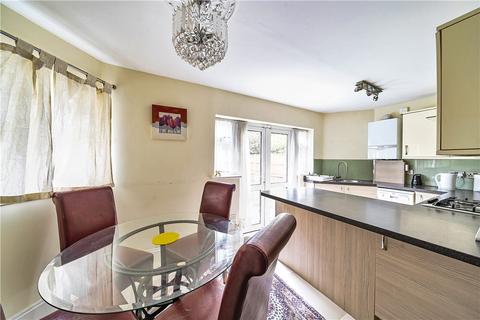 1 bedroom maisonette for sale, Glebe Road, Stanmore, Middlesex