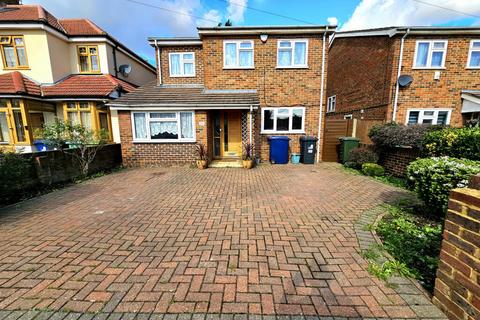 Southall - 5 bedroom detached house for sale