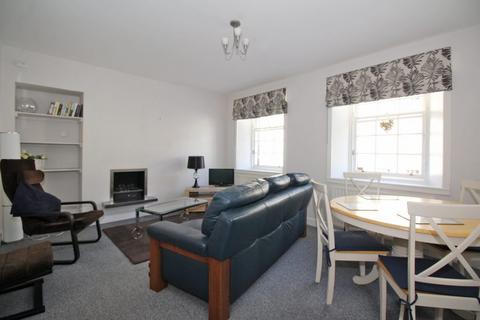 2 bedroom flat to rent, 41C Broad Street, Stirling, FK8 1EE