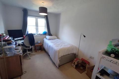 2 bedroom end of terrace house to rent, Sindlesham,  Berkshire,  RG41