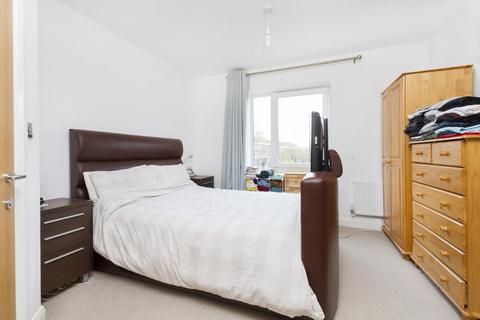 2 bedroom apartment for sale, Southend Lane, Catford, London, SE6