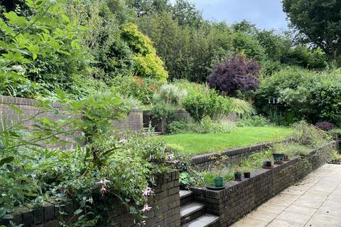 1 Springfield Gate, Looe, PL13 1HF