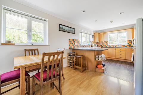 1 Springfield Gate, Looe, PL13 1HF