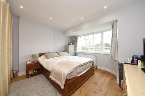 4 bedroom semi-detached house for sale, Howard Walk, Hampstead Garden Suburb, N2