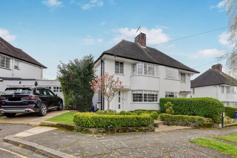 4 bedroom semi-detached house for sale, Howard Walk, Hampstead Garden Suburb, London, N2