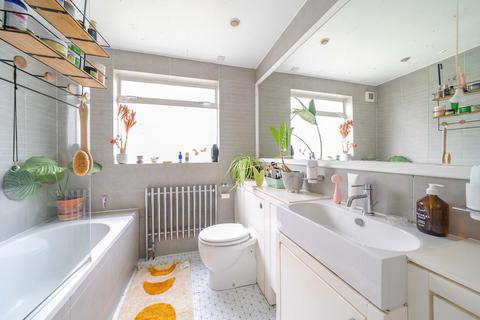 60a Tressillian Road, London, SE4 1YB