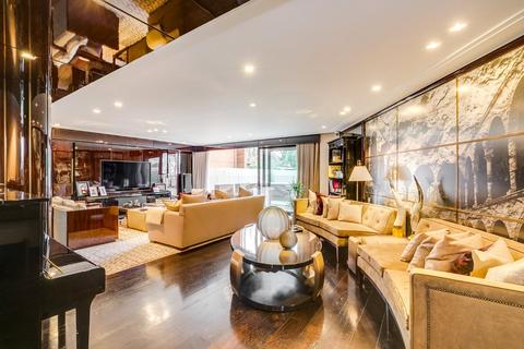 Flat 3, Oak Lodge, 67 West Heath Road, London, NW3 7AP