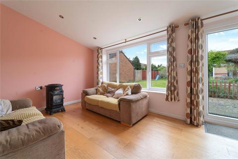 27 Foxhall Fields, East Bergholt, Colchester, CO7 6QY