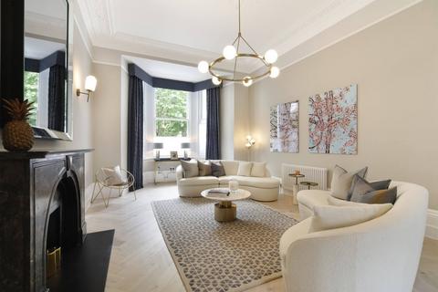 2 bedroom apartment to rent, Redcliffe Square, London, SW10
