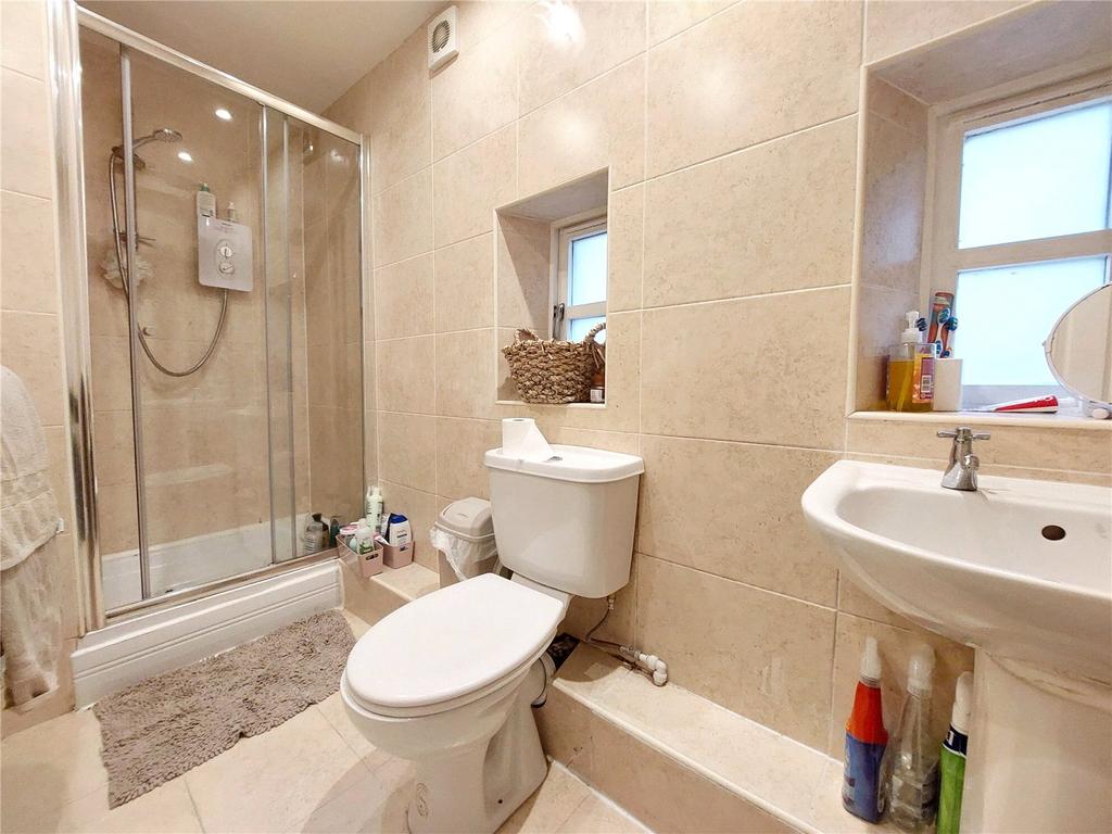 Shower Room Flat B