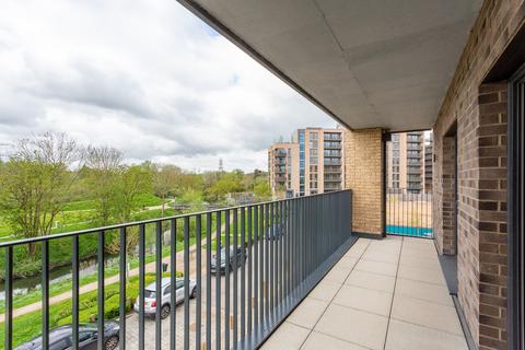 2 bedroom apartment for sale, Colnebank Drive, Watford, Hertfordshire, WD18