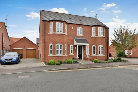 4 bedroom detached house for sale, Bowland Way, Kingswood, Hull, HU7 3FY