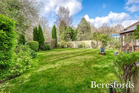 3 Chaffinch Crescent, Billericay, CM11 2YX