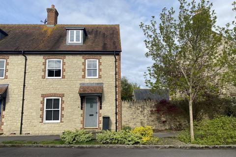 3 bedroom terraced house to rent - Walnut Road, Mere, ., Wiltshire, BA12