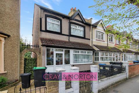 3 bedroom end of terrace house for sale, Morland Road, Addiscombe, CR0