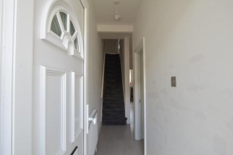4 bedroom terraced house to rent, Greenfield Road, London N15
