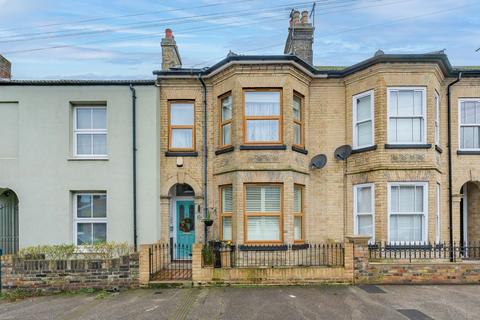 3 bedroom terraced house for sale, Park Road, Lowestoft