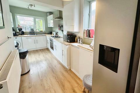 3 bedroom semi-detached house to rent, Brookleigh Road, Withington, Greater Manchester, M20