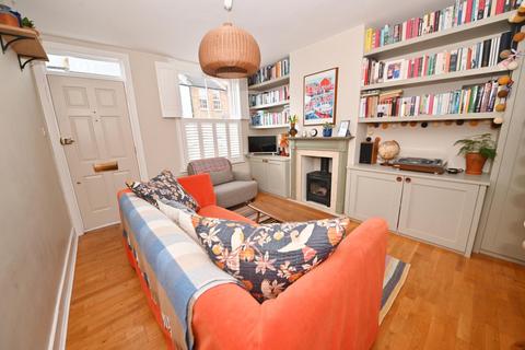 2 bedroom terraced house for sale, Norcutt Road, Twickenham TW2