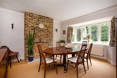 102 Rook Lane, Chaldon, Caterham, CR3 5BE