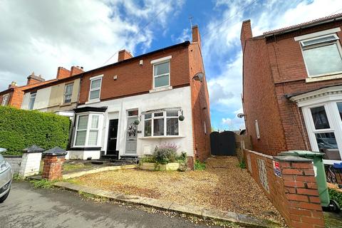 3 bedroom semi-detached house for sale - Wolverhampton Road, Cannock WS11