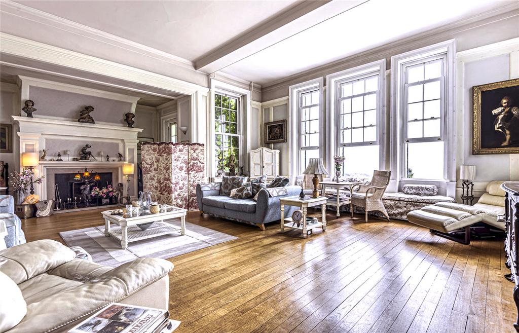Drawing Room