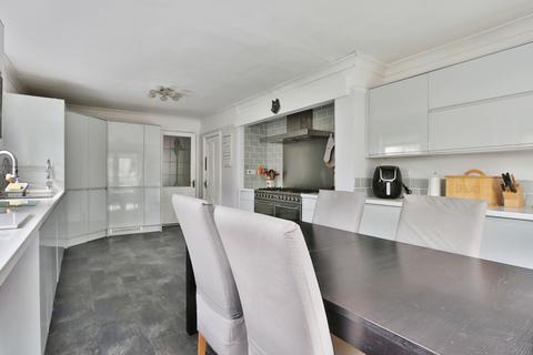 6 bedroom detached house for sale, Eldon Grove, Beverley Road, Hull, HU5 2TJ