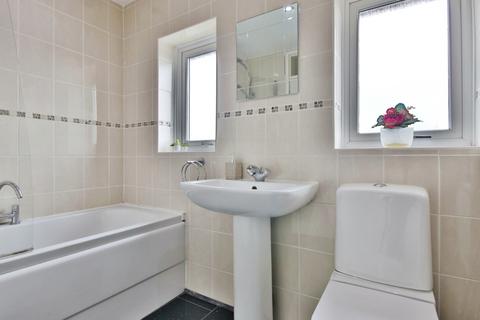 31 Benedict Road, Hull, HU4 7DG