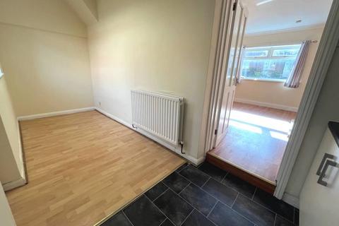 3 bedroom terraced house to rent, Poplar Street, Chester Le Street, DH3