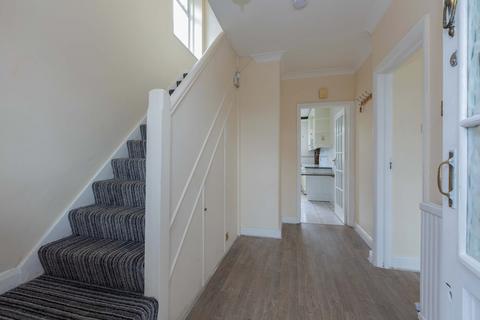 6 bedroom detached house for sale, London Road, Langley SL3