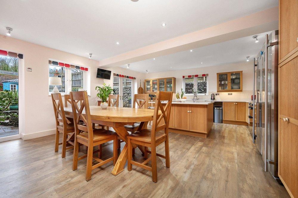 Stoke Albany, Market Harborough 5 bed detached house for sale £629,000