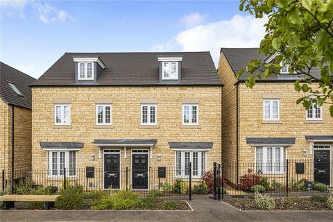 3 bedroom semi-detached house for sale, Squirrel Gardens, Witney, Oxfordshire