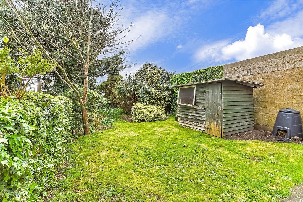 Sandown Road, Deal, Kent 1 bed ground floor flat for sale £280,000
