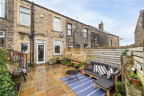 2 bedroom terraced house for sale, Fourlands Road, Bradford, West Yorkshire, BD10