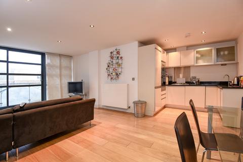 2 bedroom apartment to rent, Bastwick Street London EC1V