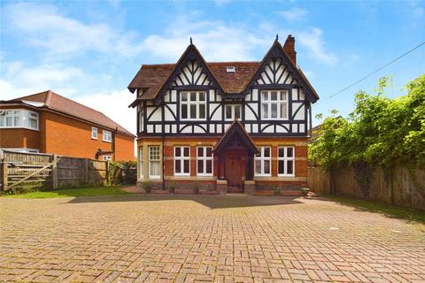 4 bedroom semi-detached house for sale, Halls Road, Tilehurst, Reading, Berkshire, RG30