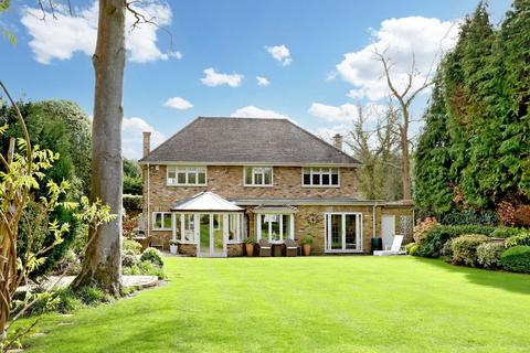 5 bedroom detached house for sale, Deadhearn Lane, Chalfont St. Giles, HP8