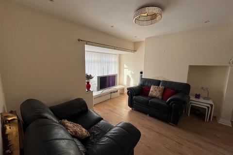 5 bedroom semi-detached house for sale, Larch Avenue, Wickersley