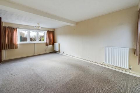 3 bedroom end of terrace house for sale, St. Martins Way, Thetford