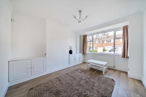 3 bedroom terraced house to rent, Kings Road Orpington BR6