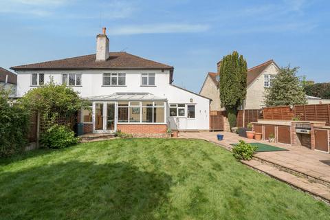 4 bedroom semi-detached house for sale, Moorhayes Drive, Laleham, Staines-Upon-Thames, TW18