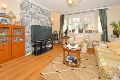 3 bedroom detached bungalow for sale, Midhurst Close, Packmoor, Stoke On Trent