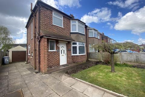 3 bedroom semi-detached house to rent, Thirlmere Rd, Wistaston