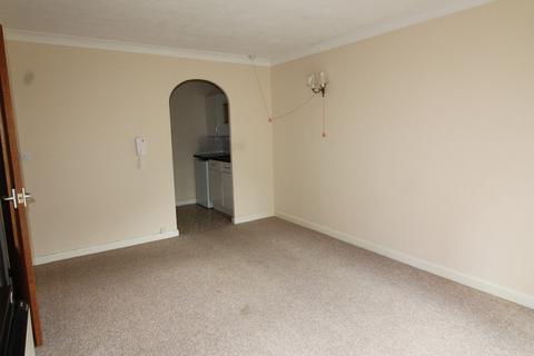 1 bedroom ground floor flat to rent, Homecourt House - Retirement Flat