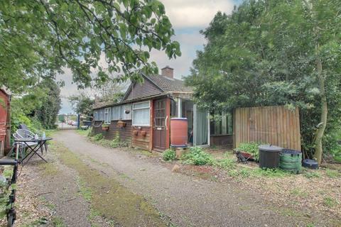 2 bedroom detached bungalow for sale, Brangehill Lane, Mepal