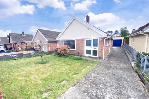 2 bedroom detached bungalow for sale, Heol Rhosyn, Morriston, Swansea, City And County of Swansea.