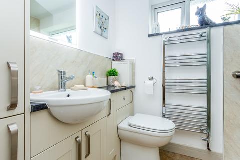 21 Boughton Drive, Rushden, NN10 9HX