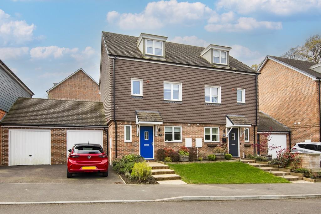 Centenary Drive, Heathfield 4 bed semidetached house for sale £400,000