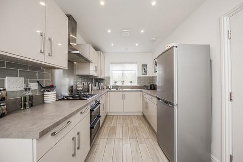 9 Centenary Drive, Heathfield, TN21 0FR